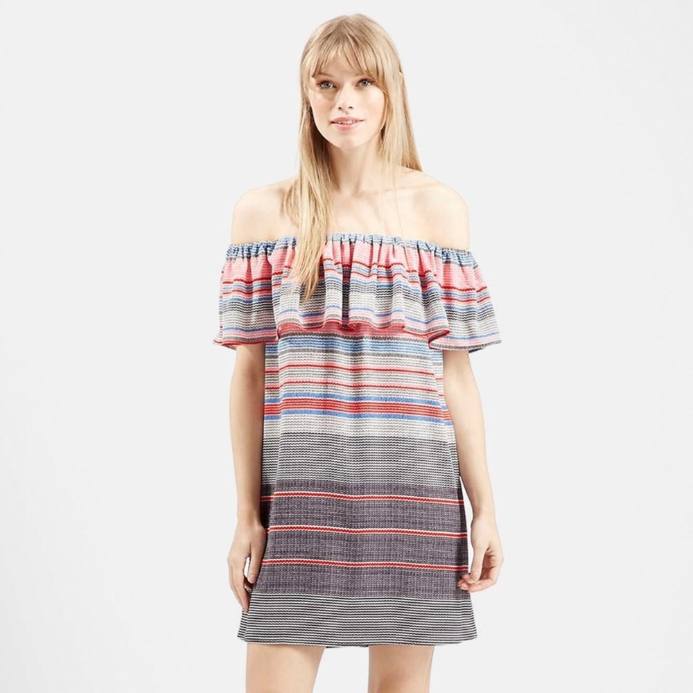 Topshop 'Sumi' Off the Shoulder Dress